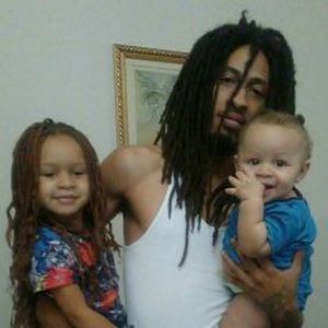 Meet your Posher, Tiki